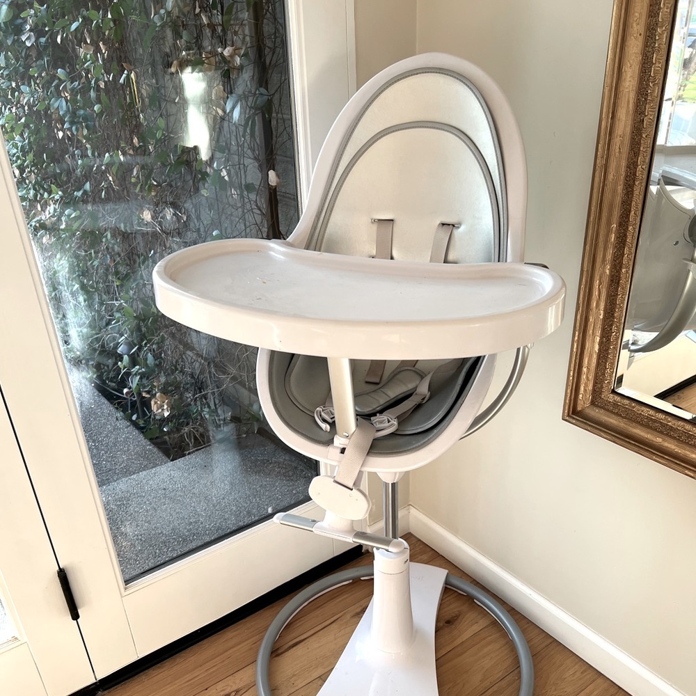 Bloom Fresco Chair with lunar silver insert